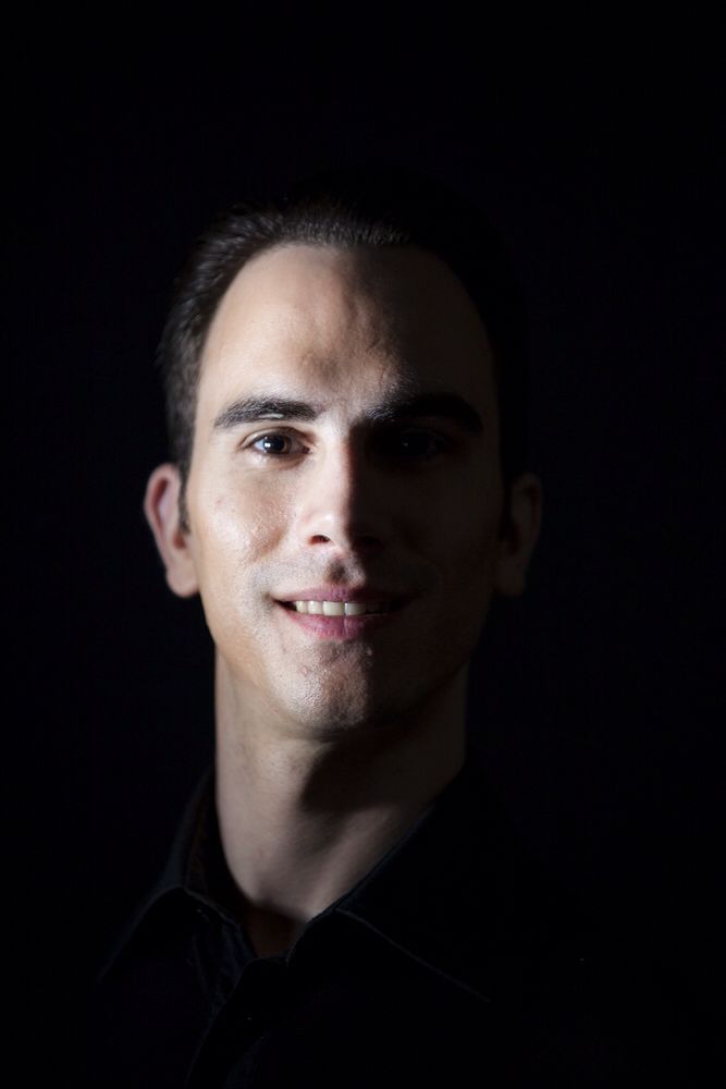 Javier Alcaniz, Danze Standard, Liscio, Ballo da Sala, Latino Americano e Caraibico